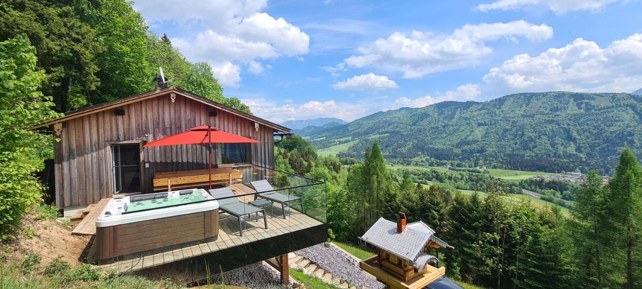 Ruhige Bergvilla In Alleinlage Am Mondsee Mit Seeblick Bergblick Und Whirlpool Innerschwand 外观 照片